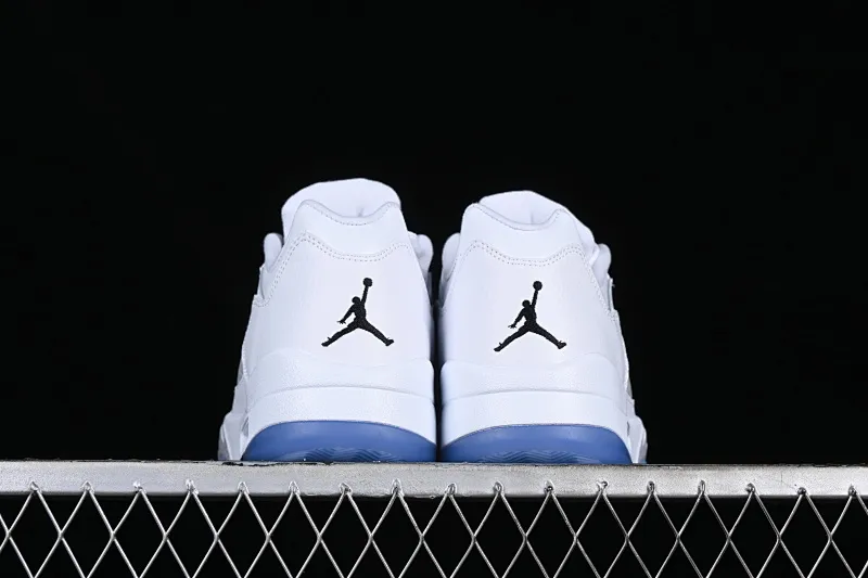 All categories Air Jordan Jordan series basketball shoes Air Jordan 5 Air Jordan 5 Low "White Silver" AJ5 Joe 5 white silver low-top casual sneakers 819172-122